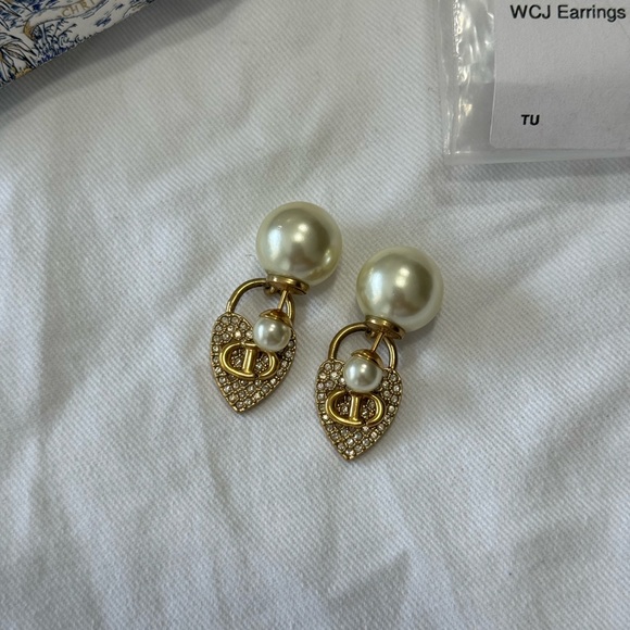 DIOR Tribales Earrings - Picture 8 of 9